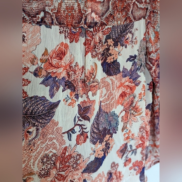 Olive Hill tie up blouse - Picture 5 of 8